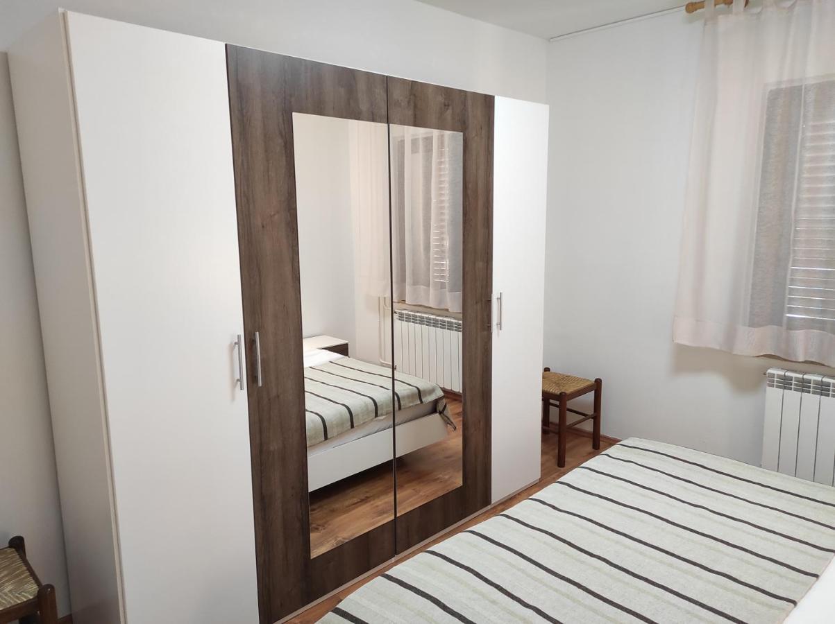 Apartman Gina 라빈 외부 사진